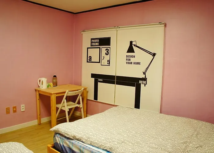 Owl Guest house *